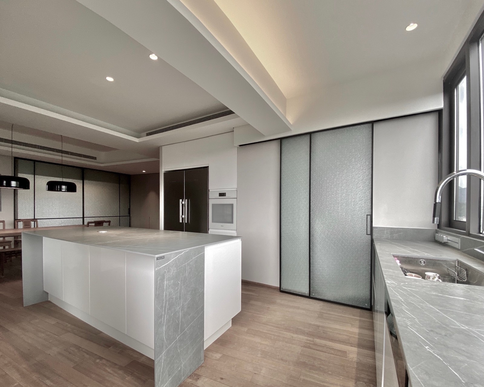 廣州裝修公司新中式風(fēng)格室內(nèi)裝修效果圖-廚房 廣州裝修公司新中式風(fēng)格室內(nèi)裝修效果圖-廚房