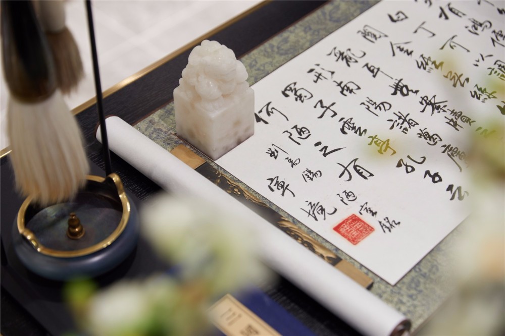 北歐輕奢風(fēng)格室內(nèi)設(shè)計(jì)家裝案例-書房書桌 北歐輕奢風(fēng)格室內(nèi)設(shè)計(jì)家裝案例-書房書桌