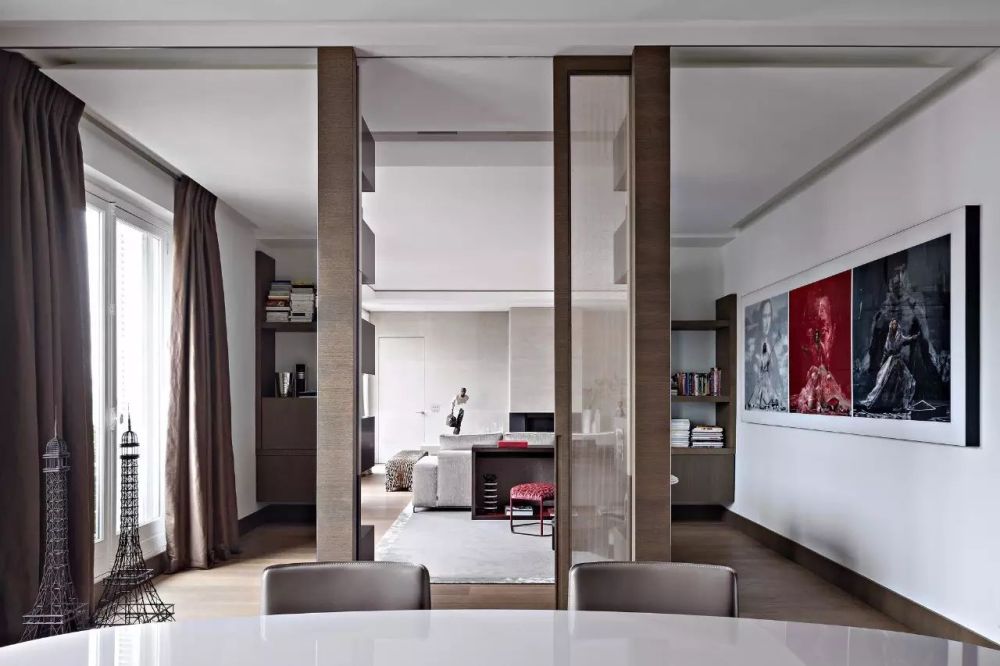 現(xiàn)代輕奢風(fēng)格室內(nèi)設(shè)計家裝案例-客廳過道 現(xiàn)代輕奢風(fēng)格室內(nèi)設(shè)計家裝案例-客廳過道