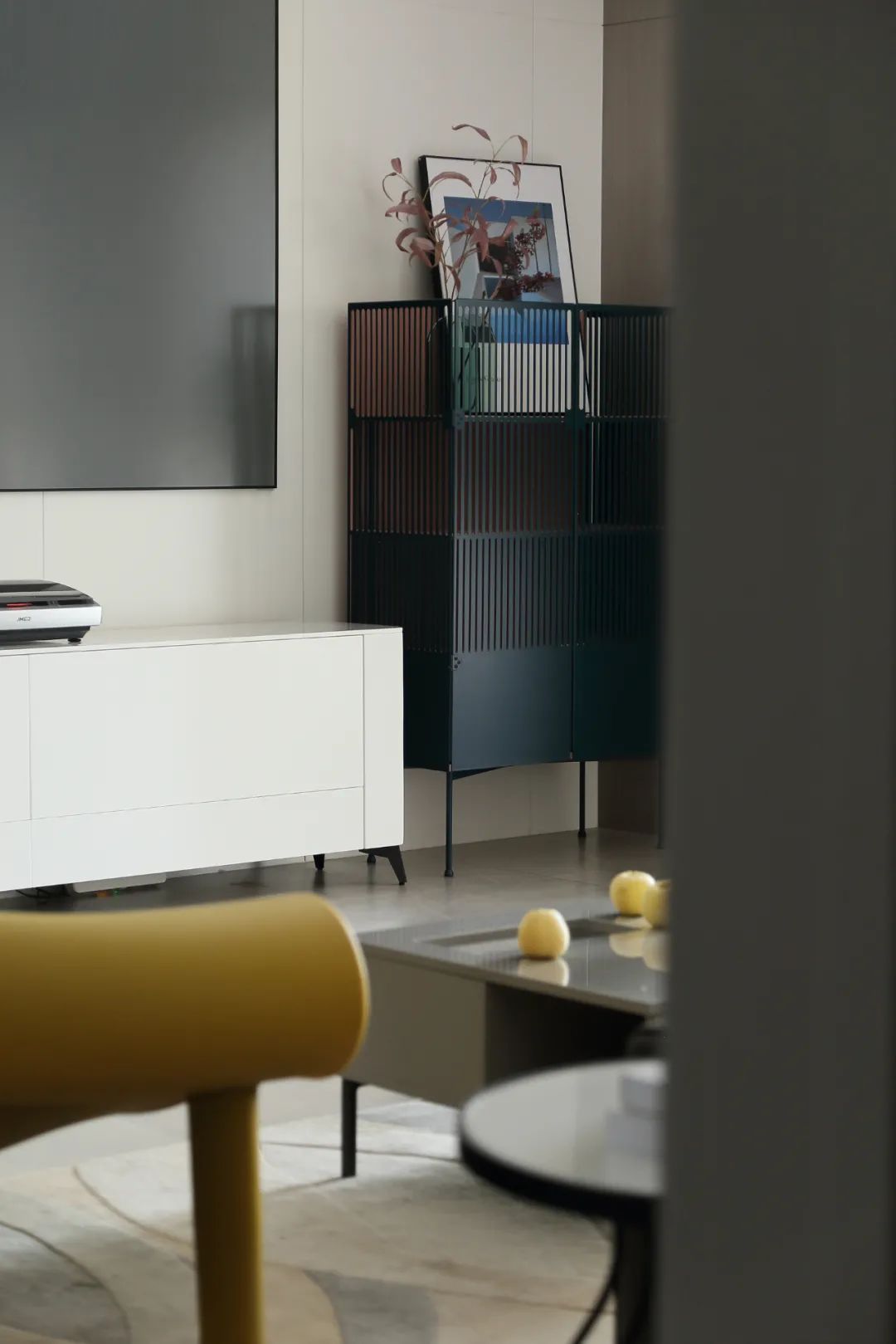 現(xiàn)代簡約風(fēng)格室內(nèi)設(shè)計家裝案例-邊柜 現(xiàn)代簡約風(fēng)格室內(nèi)設(shè)計家裝案例-邊柜