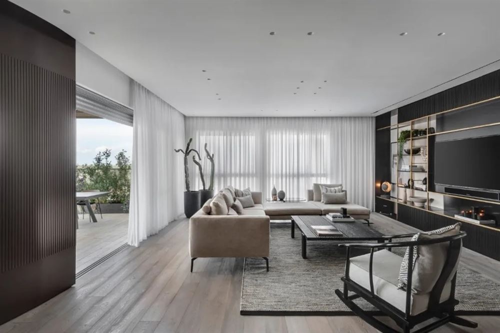 廣州市南沙金茂灣輕奢風格四居室裝修案例