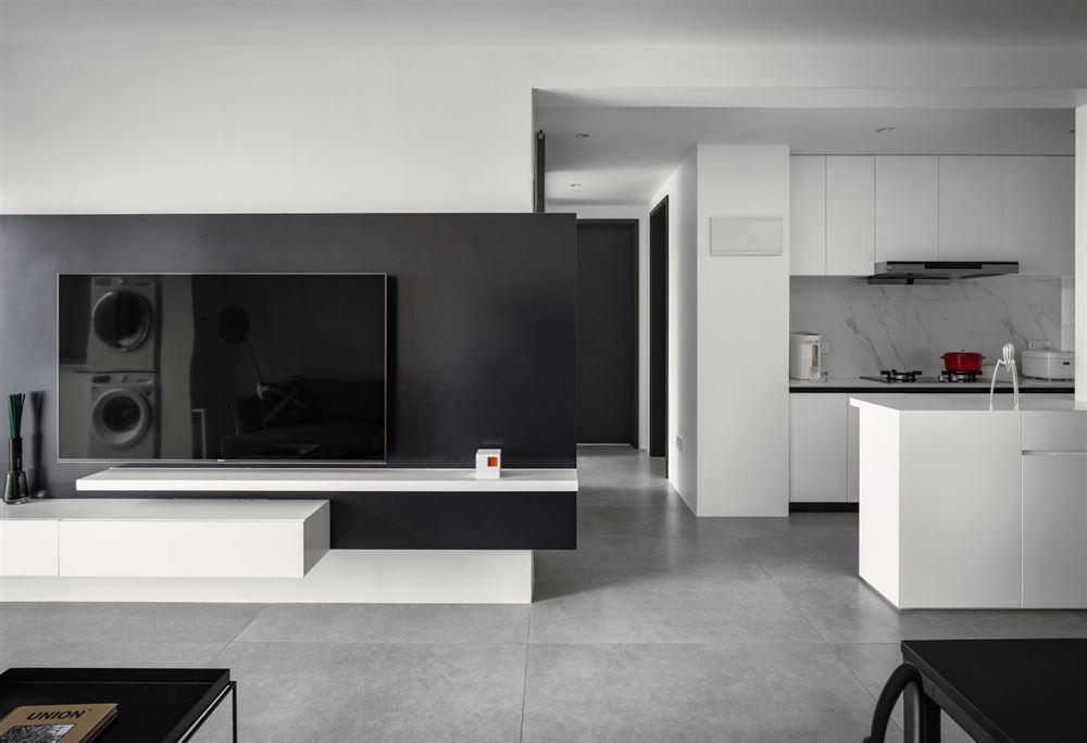 廣州市錦城花園現(xiàn)代簡約風格三居室裝修案例