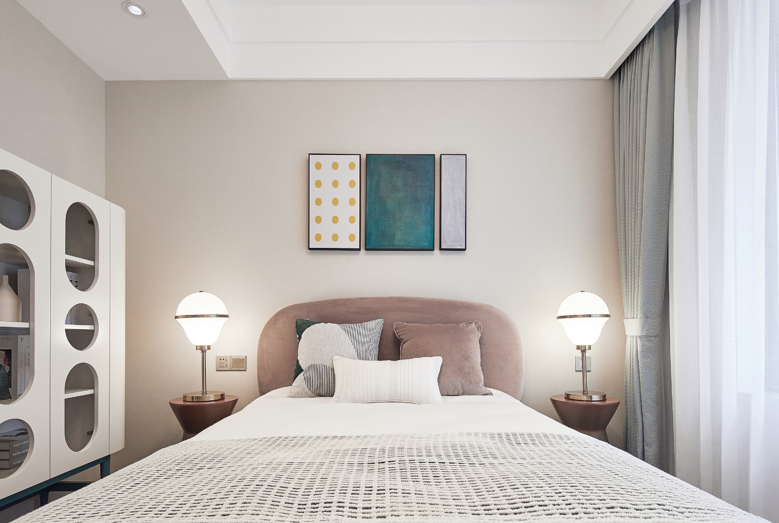 美式輕奢風(fēng)格室內(nèi)設(shè)計(jì)家裝案例-次臥 美式輕奢風(fēng)格室內(nèi)設(shè)計(jì)家裝案例-次臥