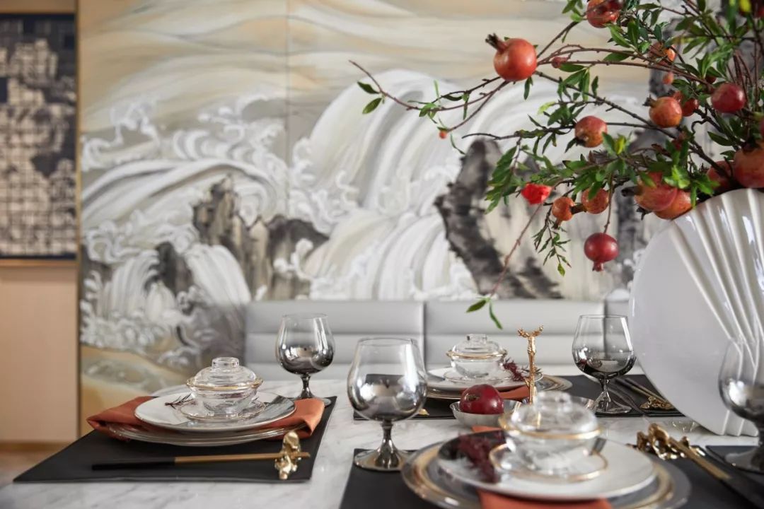 裝修案例新中式風(fēng)格室內(nèi)裝修效果圖-餐桌 裝修案例新中式風(fēng)格室內(nèi)裝修效果圖-餐桌