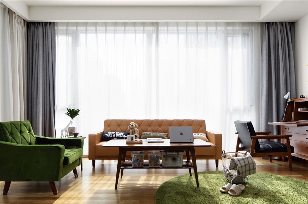 佛山市保利天悅現(xiàn)代簡約風(fēng)格三居室裝修案例