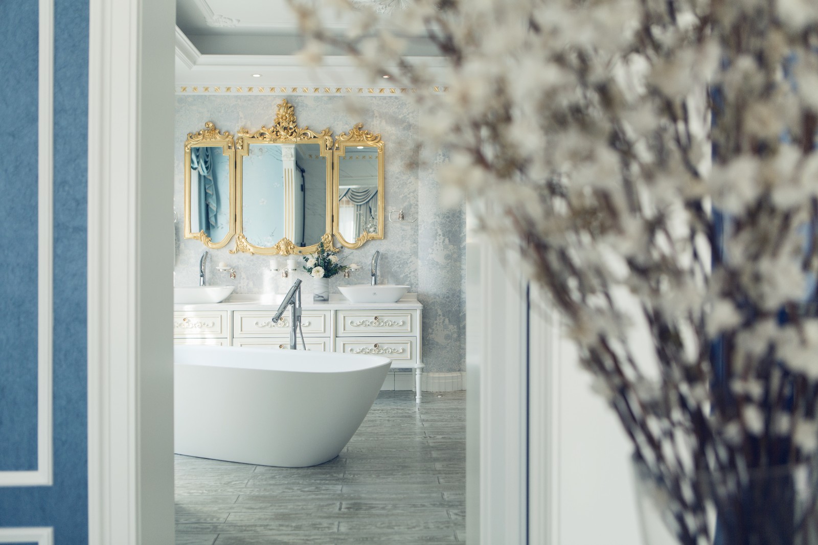 輕奢美式風格家裝設計室內(nèi)裝修效果圖-衛(wèi)生間 輕奢美式風格家裝設計室內(nèi)裝修效果圖-衛(wèi)生間