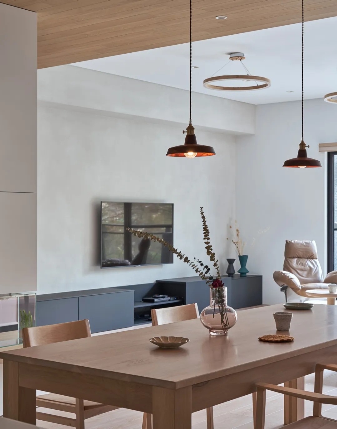 現(xiàn)代風格家裝設計室內(nèi)裝修效果圖-餐廳