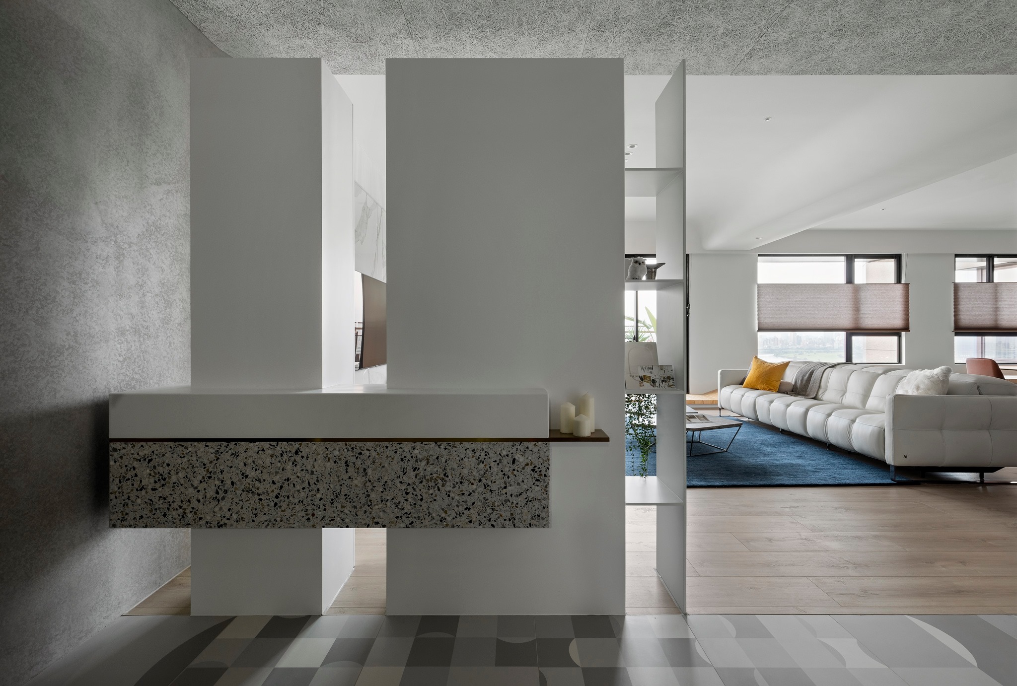 現(xiàn)代簡約風(fēng)格室內(nèi)家裝案例效果圖-玄關(guān) 現(xiàn)代簡約風(fēng)格室內(nèi)家裝案例效果圖-玄關(guān)