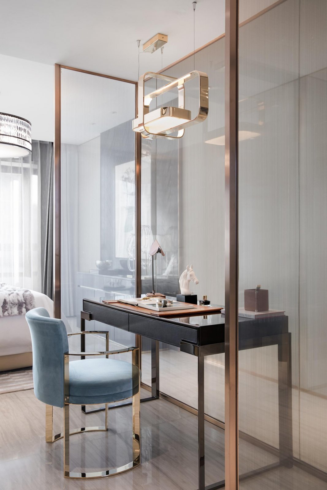 歐式輕奢風(fēng)格室內(nèi)設(shè)計家裝案例-梳妝臺 歐式輕奢風(fēng)格室內(nèi)設(shè)計家裝案例-梳妝臺