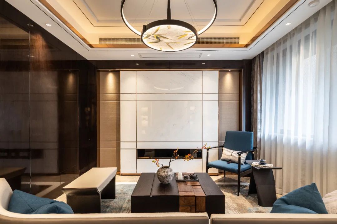 裝修案例新中式風(fēng)格室內(nèi)裝修效果圖-客廳電視背景墻 裝修案例新中式風(fēng)格室內(nèi)裝修效果圖-客廳電視背景墻