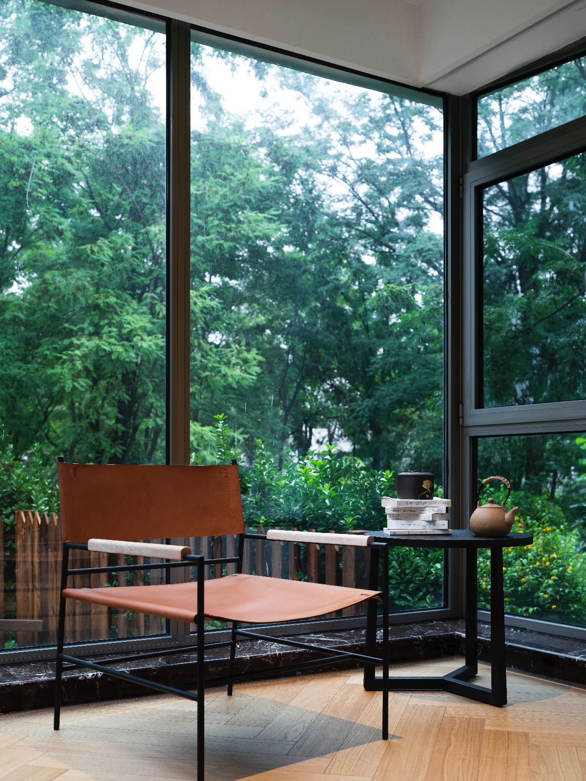 現(xiàn)代美式風格家裝設計室內裝修效果圖-陽臺 現(xiàn)代美式風格家裝設計室內裝修效果圖-陽臺