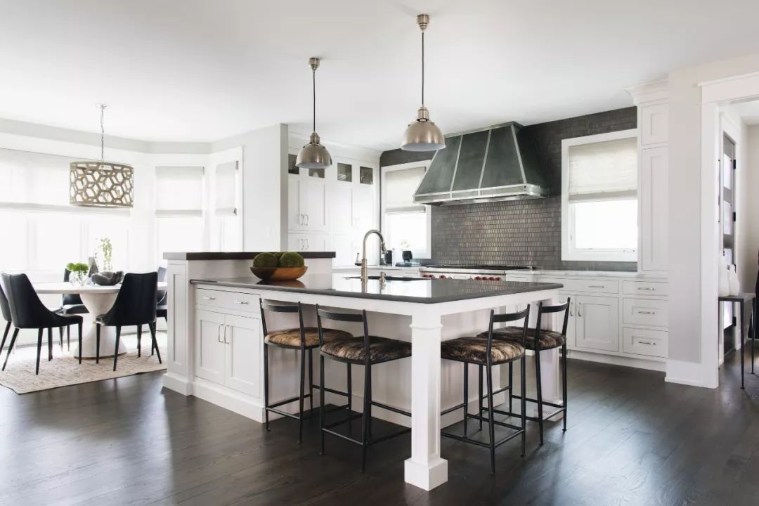 裝修案例歐式古典風(fēng)格室內(nèi)裝修效果圖-廚房 裝修案例歐式古典風(fēng)格室內(nèi)裝修效果圖-廚房