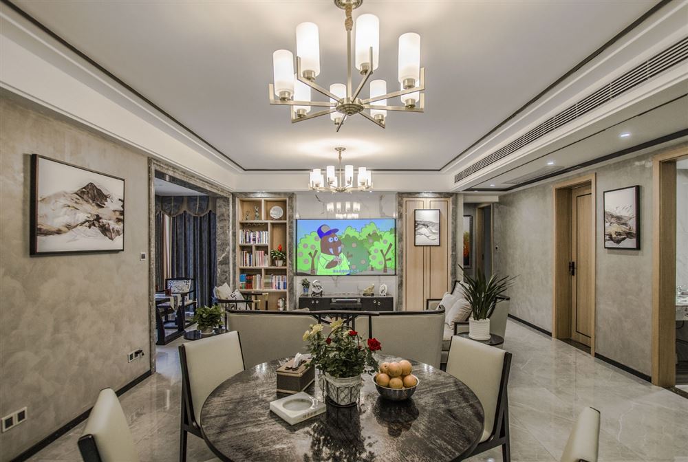 廣州市玖瓏湖別墅歐式風(fēng)格三居室裝修案例