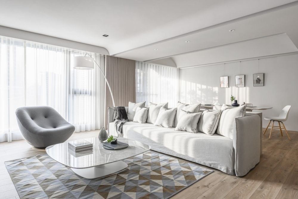 江門市幸福新村現(xiàn)代簡約風格三居室裝修案例