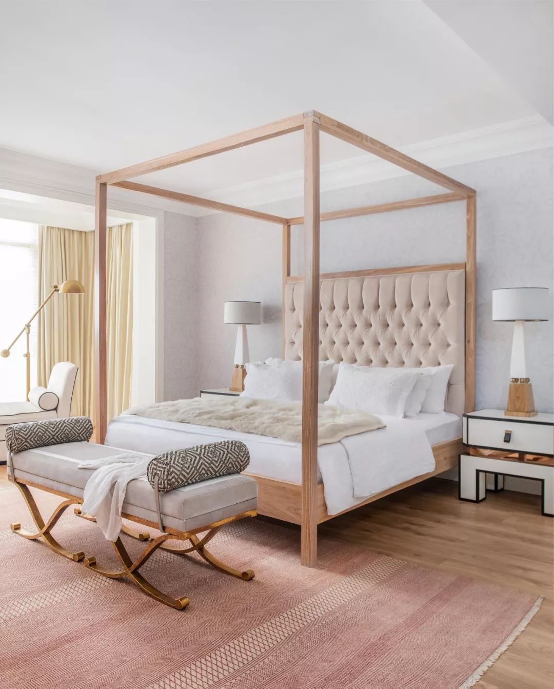 法式輕奢風(fēng)格{家裝設(shè)計(jì)別墅裝修效果圖-臥室 法式輕奢風(fēng)格{家裝設(shè)計(jì)別墅裝修效果圖-臥室