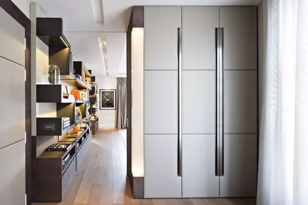 現(xiàn)代輕奢風(fēng)格室內(nèi)設(shè)計家裝案例-臥室 現(xiàn)代輕奢風(fēng)格室內(nèi)設(shè)計家裝案例-臥室