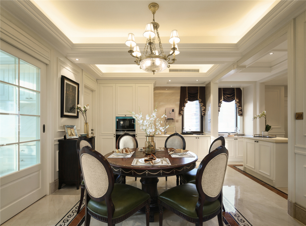 歐式風格別墅家裝案例效果圖-餐廳 歐式風格別墅家裝案例效果圖-餐廳