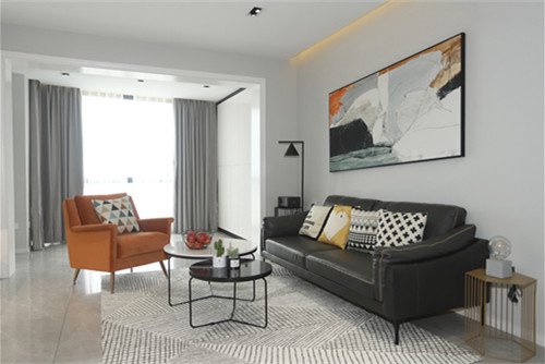 ?？谑邪查w小區(qū)現(xiàn)代簡約風(fēng)格三居室裝修案例